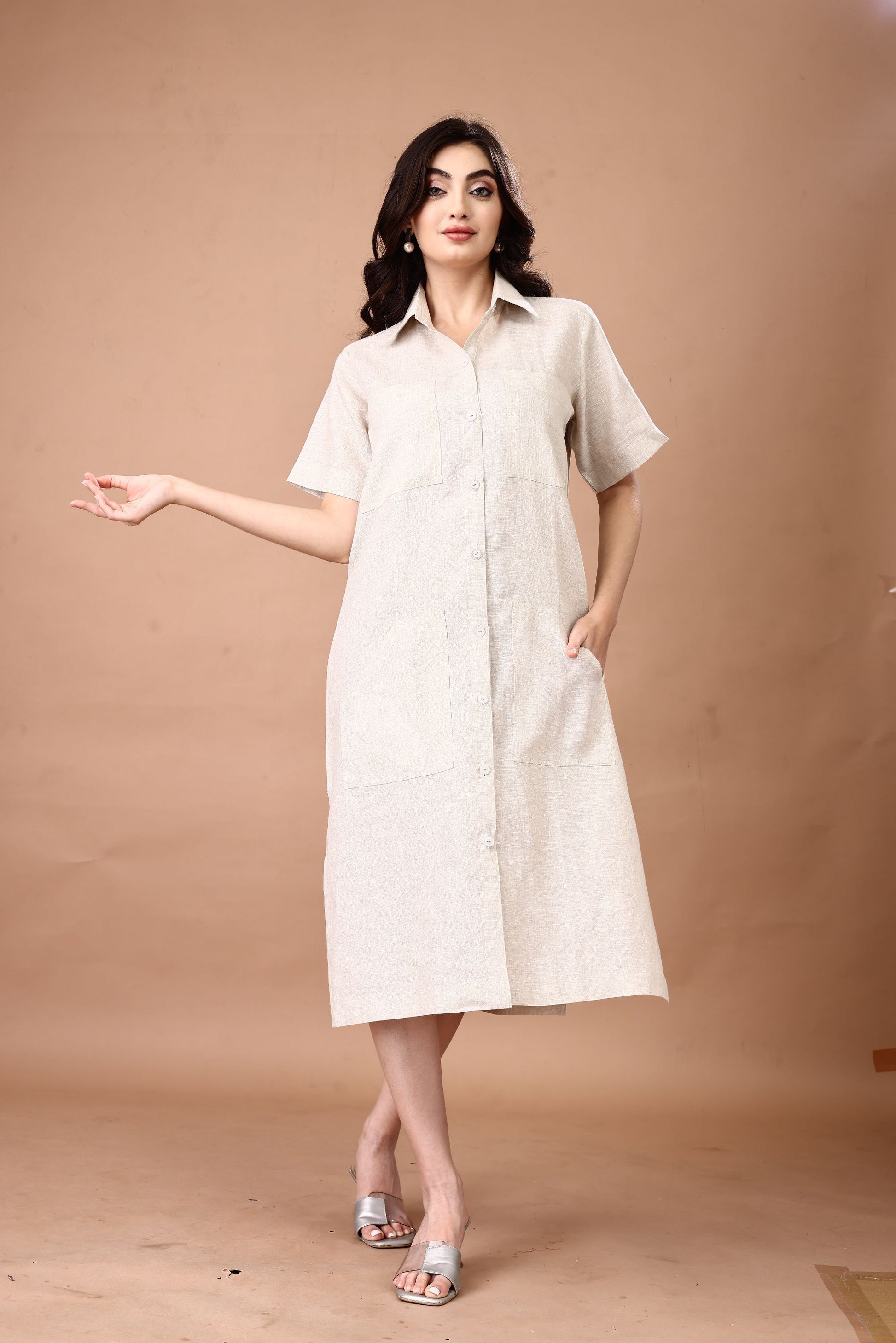 white short sleeve dress